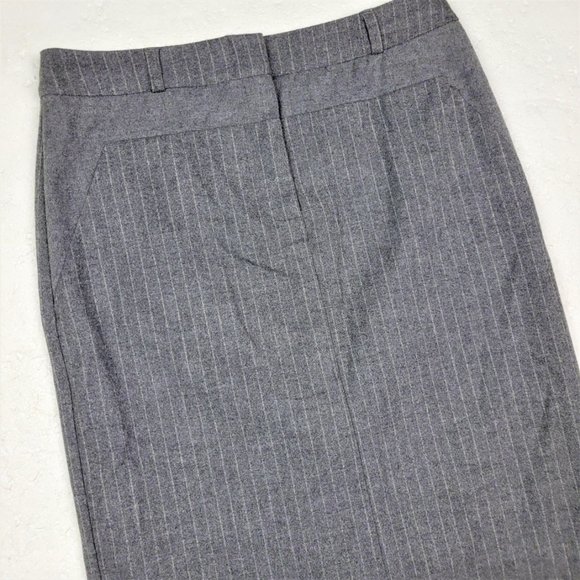 (Up To 50% Off SALE) Ricki's NWT Business Causal Skirt - Picture 2 of 3